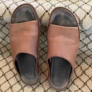 NAOT Women’s Rome Sandals Size 37